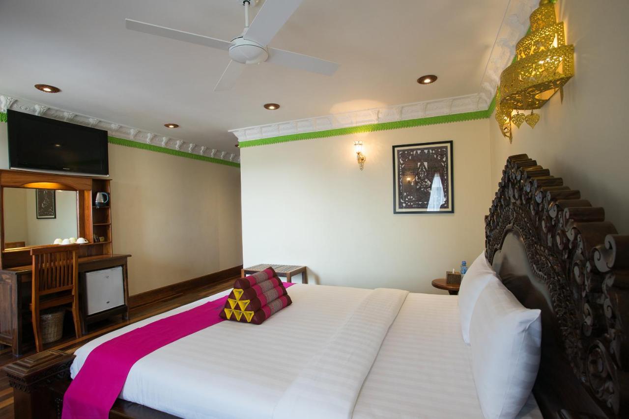 Okay Palace Hotel 4*