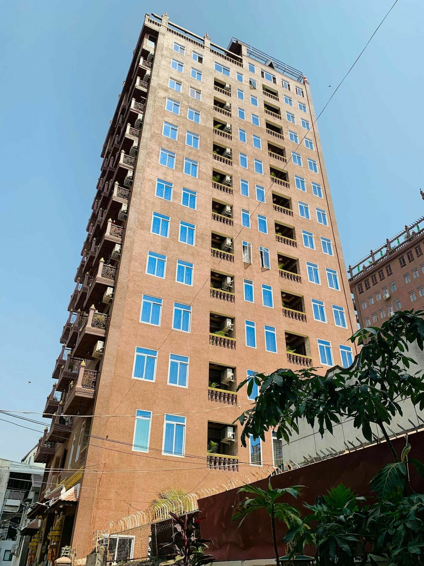 Hotel Okay Palace 4*
